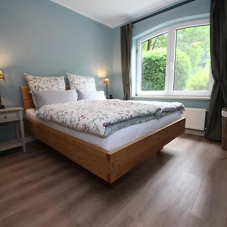 Haus Am Berg, *